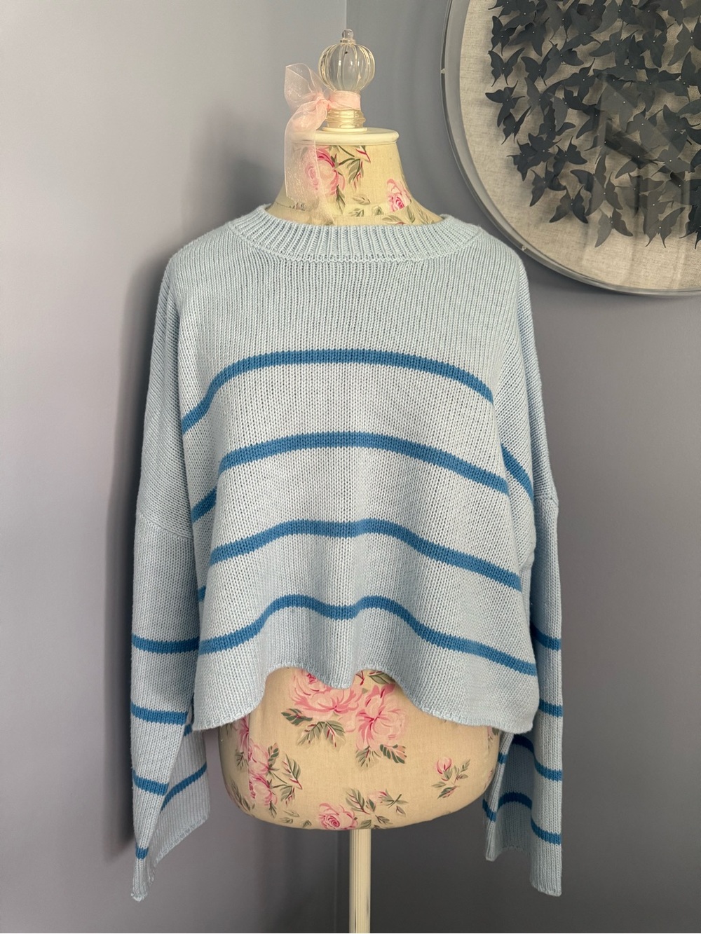 Jessica Simpson Light Blue Striped Cropped Scoopneck Sweater